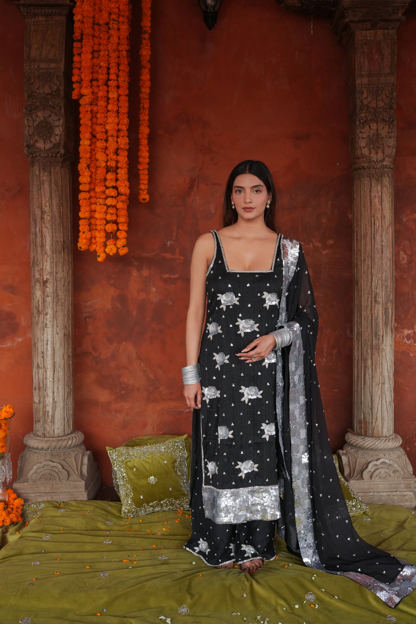 Black, Silver Rose Suit