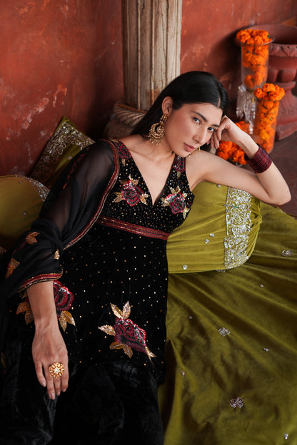 Black Roses Peplum Set