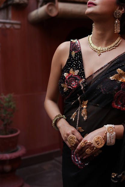 Imrose: First bloom of the rose